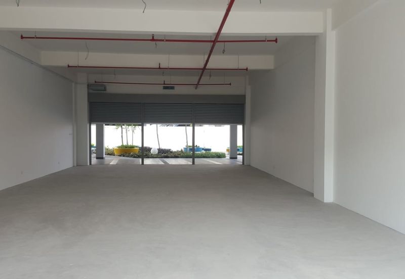 Cheap Geo Bukit Rimau 2 storeys shop Shop for sale in Columbia Hospital Bukit Rimau   