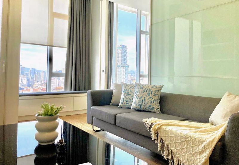 Face Platinum Suites