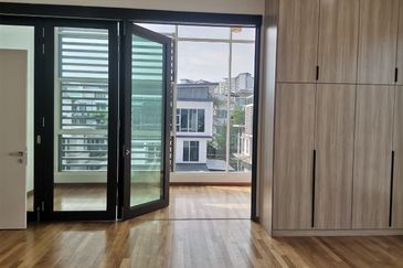 Jacaranda Garden Residence