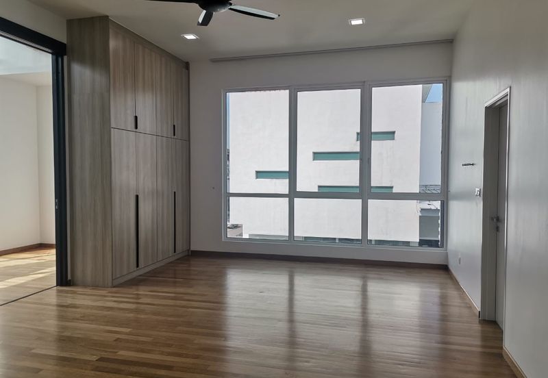 Jacaranda Garden Residence