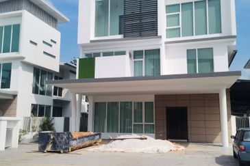 Jacaranda Garden Residence