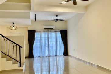 Monet Springtime @ Sunsuria City