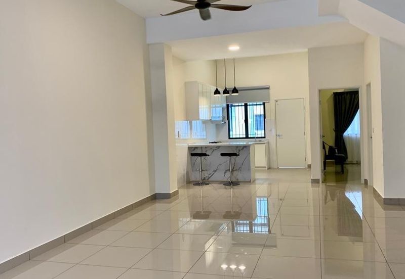 Monet Springtime @ Sunsuria City