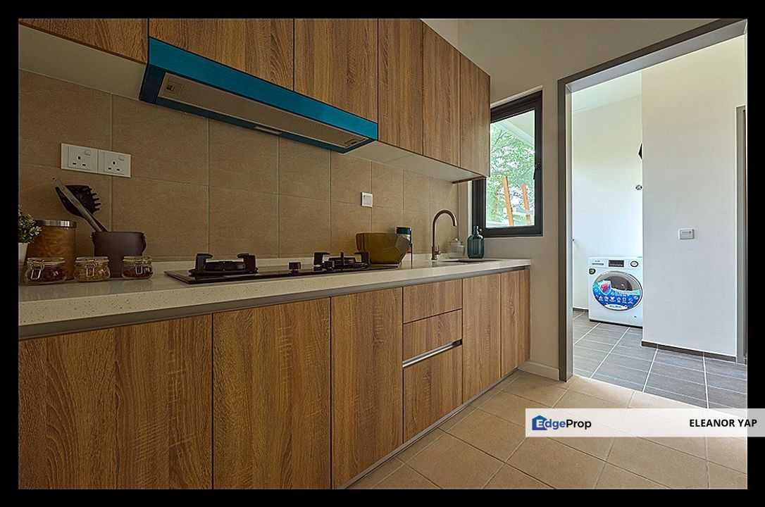 Sanderling Lakefront Residence Fully Furnished 1324 sqft For Sale in Serin Verdi Cyberjaya, Selangor, Cyberjaya