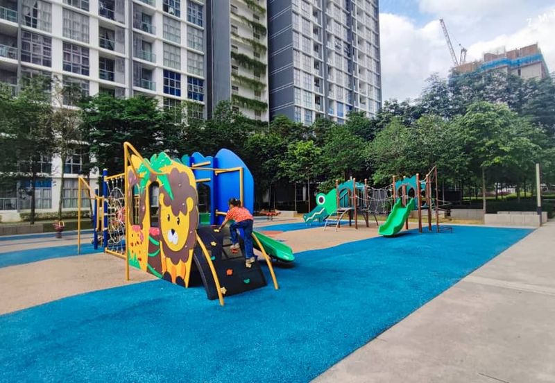Sanderling @ Lakefront Cyberjaya