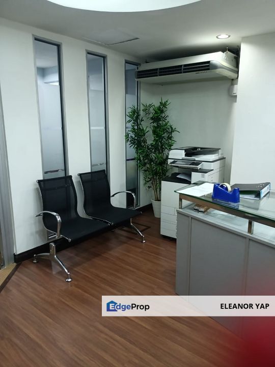 Renovated Cheap Office CBD 1 for sale in D' Pulze Cyberjaya   , Selangor, Cyberjaya