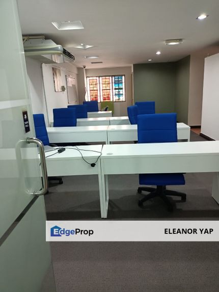 Renovated Cheap Office CBD 1 for sale in D' Pulze Cyberjaya   , Selangor, Cyberjaya