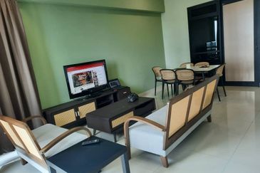 Lake Point Residence