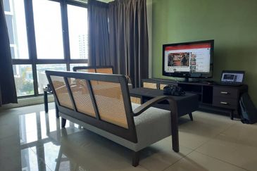 Lake Point Residence