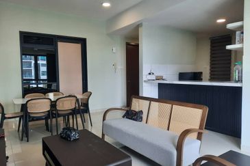 Lake Point Residence