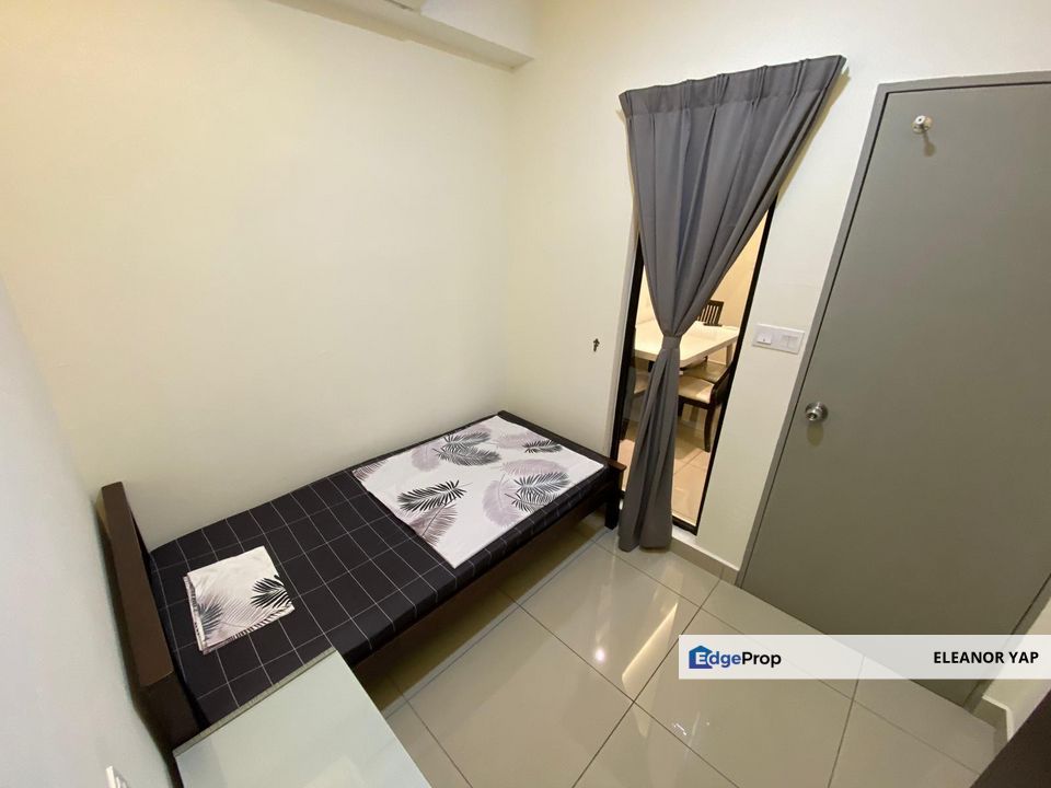 Cheap Hyve Soho For Rent in Cybersquare Shaftsbury MCMC Cyberjaya, Selangor, Cyberjaya