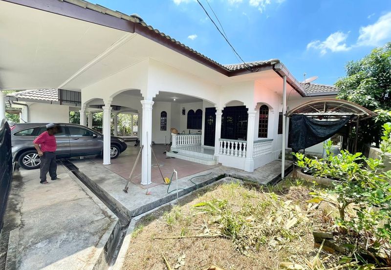 Kampung Balai Besar
