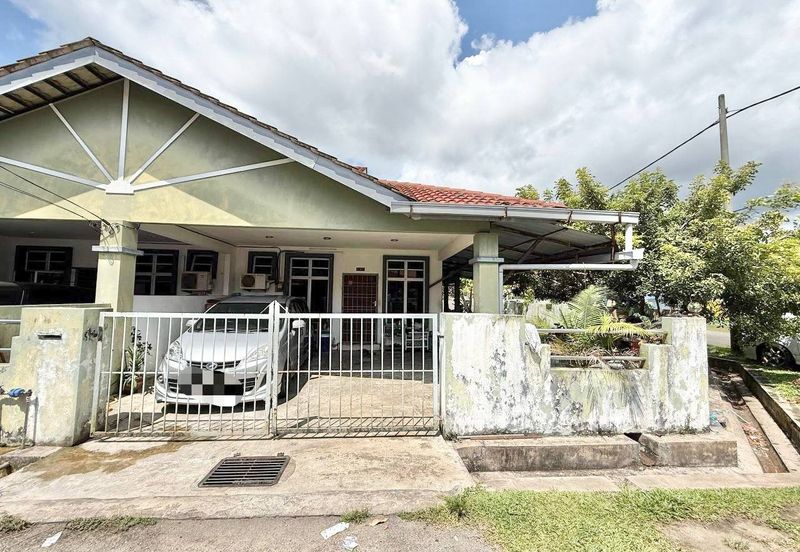 Kampung Paya Berenjut