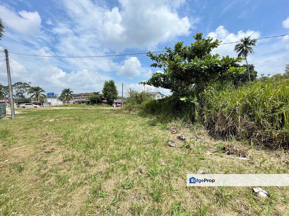 Tepi Jalan Utama: Tanah Pembangunan Bandar Chukai Kemaman, Terengganu, Kemaman