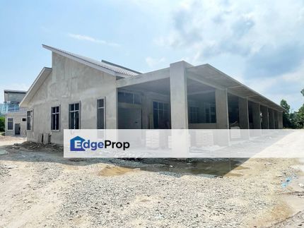 Free Booking: Teres Kampung Meraga Beris Kijal, Terengganu, Kemaman