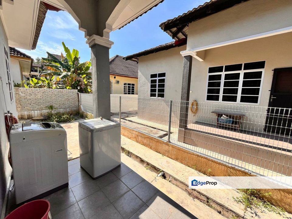 Rumah Semi D Santong Paka, Terengganu, Paka