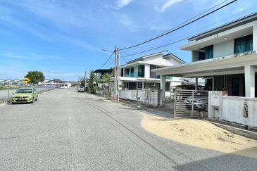 Kampung Paya Berenjut