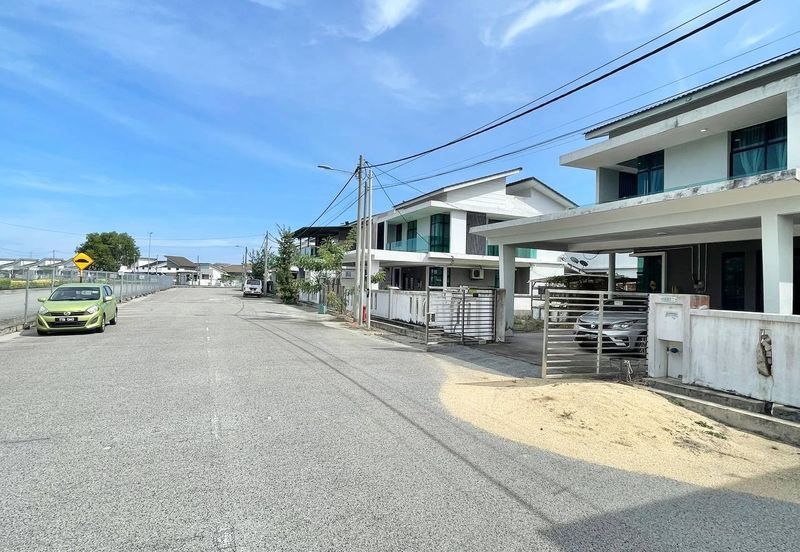 Kampung Paya Berenjut