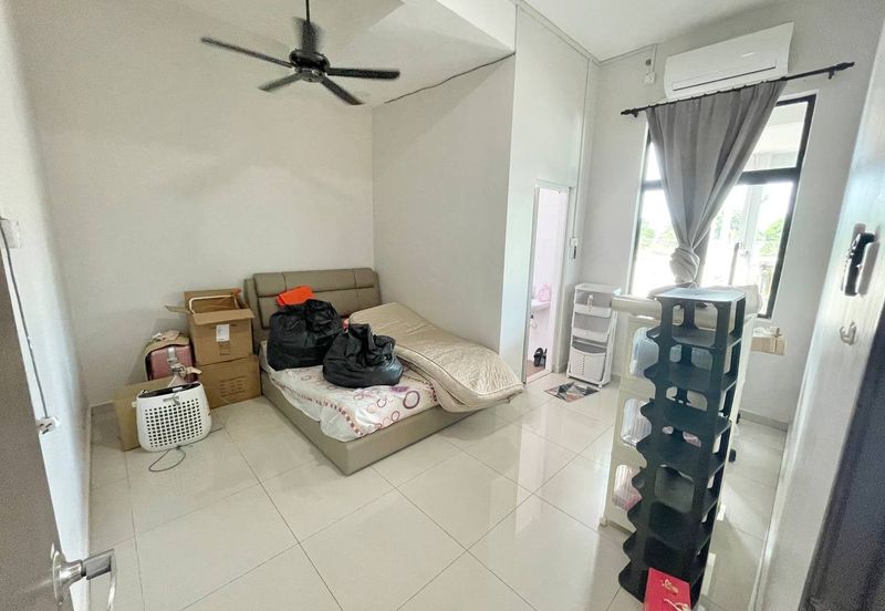 Kampung Paya Berenjut