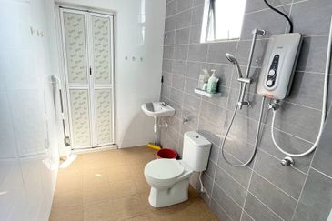 Kampung Paya Berenjut