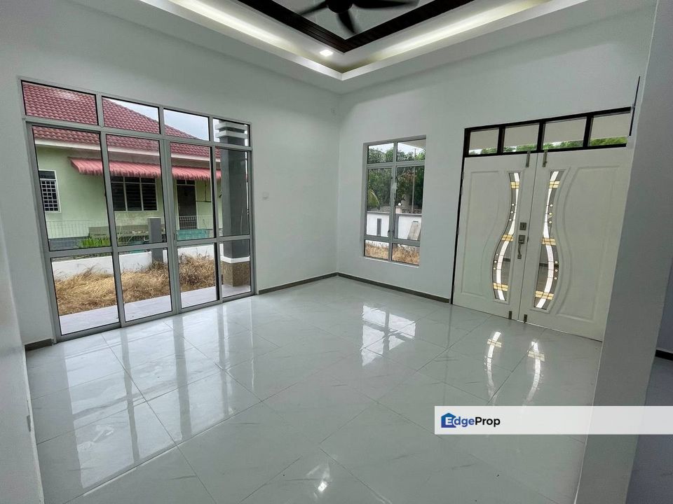 Rumah Semi D Kg Alor Tuman Marang, Terengganu, Marang