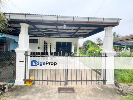 Rumah Semi D Depan Kolej Vokasional Dungun, Terengganu, Dungun