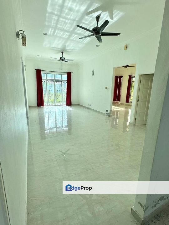 Rumah Banglo Kg Meraga Beris Kijal, Terengganu, Kijal