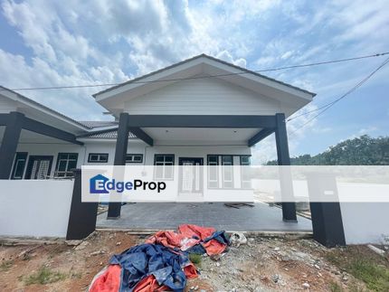 Rumah Semi D Kg Santong Paka, Terengganu, Paka