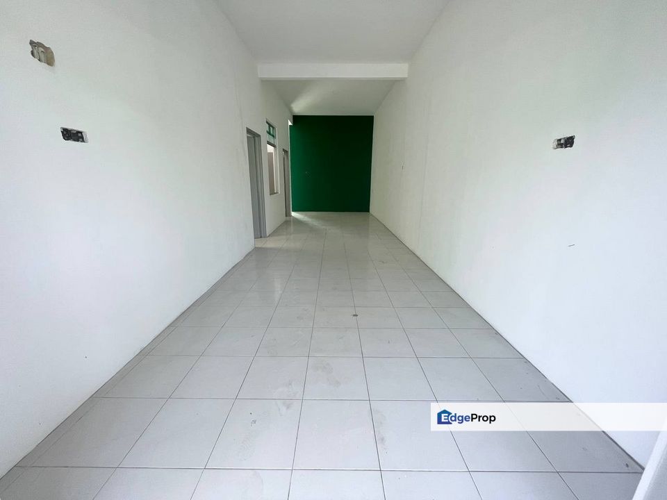 Teres LAMAN LUAS Kg Sungai Ular Kuantan, Pahang, Balok