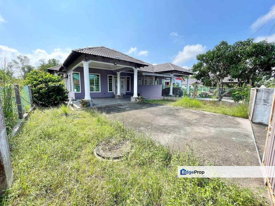 Semi D Laman Luas Kg Batu Tiong Dungun, Terengganu, Dungun