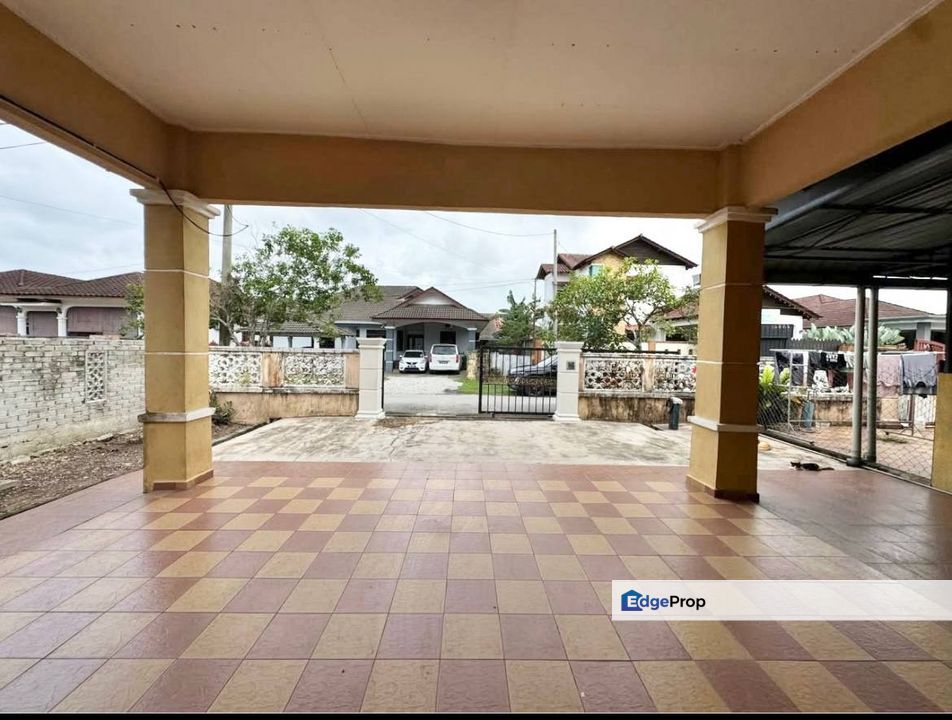 Rumah Semi D Kg Mak Chili Kemaman, Terengganu, Cukai
