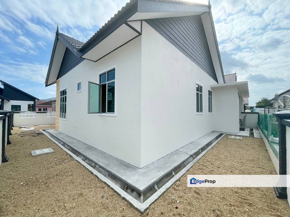 Rumah Semi D Luas Kg Sura Dungun, Terengganu, Dungun