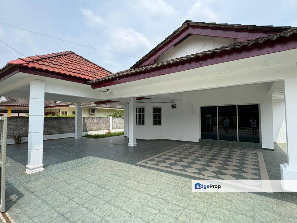 Rumah banglo di Bandar Baru Bukit Mentok Kemaman, Terengganu, Kemaman