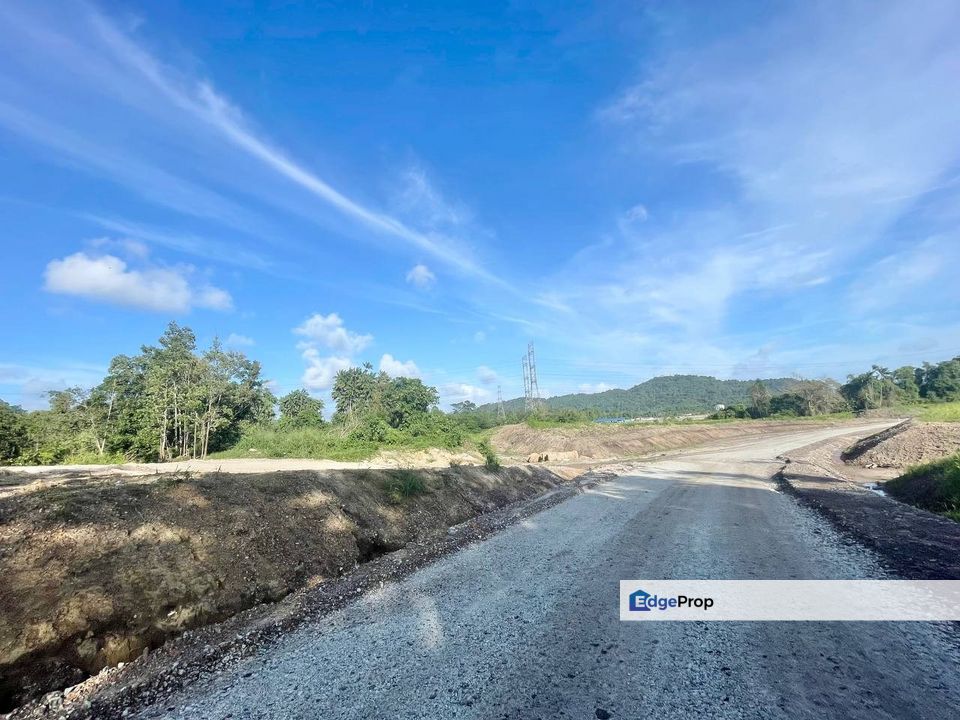 Tanah Pertanian di Perindustrian Teluk Kalong Kemaman, Terengganu, Kijal