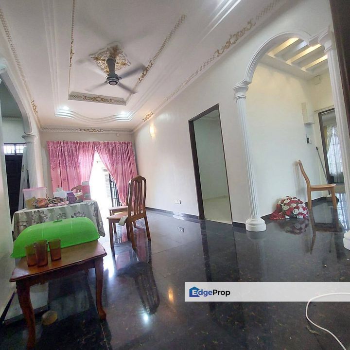 Rumah banglo Kg Batu 48, Dungun Terengganu, Terengganu, Dungun