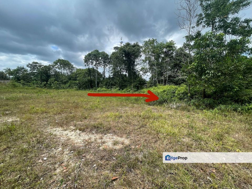 Tanah lot banglo Kg Padang Lalang, Binjai, Kemaman, Terengganu, Kemaman