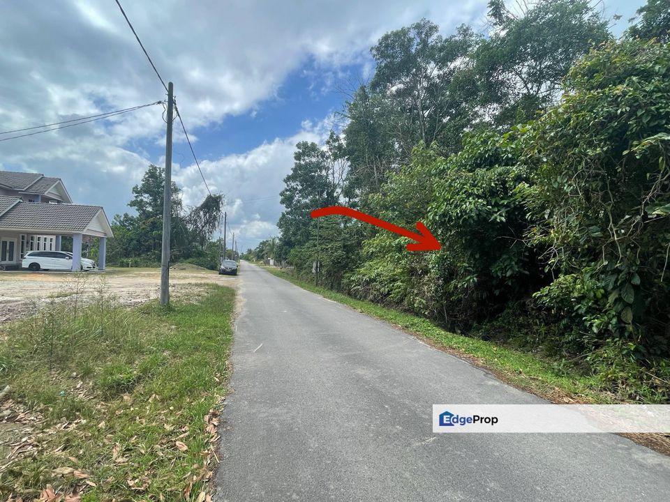 Tanah lot banglo Kg Mak Chili, Kemaman, Terengganu, Kemaman