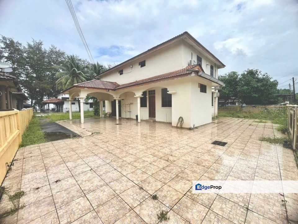 Banglo 2 tingkat di Paka, Dungun Terengganu, Terengganu, Dungun