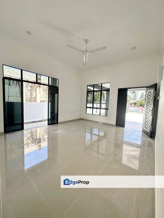 Banglo Kg Baru Kemasik, Kemaman, Terengganu, Kemaman