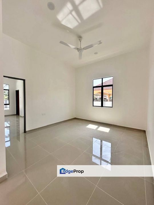 Banglo Kg Baru Kemasik, Kemaman, Terengganu, Kemaman