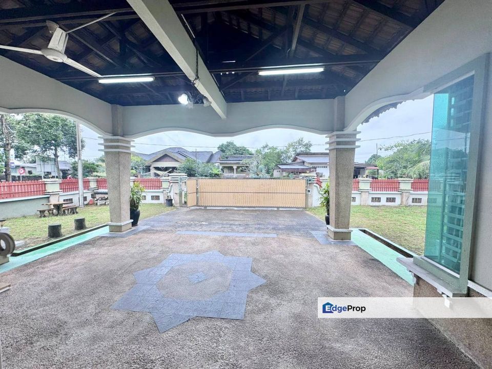 Banglo 1.5 tingkat Pak Sabah, Gong Pasir, Dungun, Terengganu, Dungun