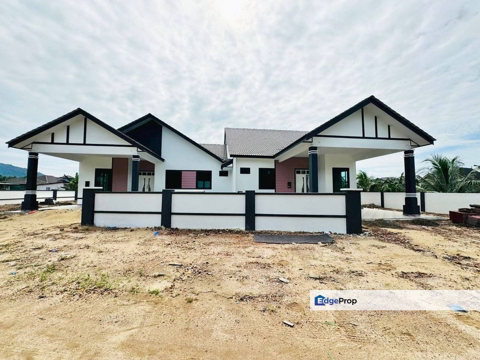 Semi D Kg Nyior, Paka, Dungun, Terengganu, Paka