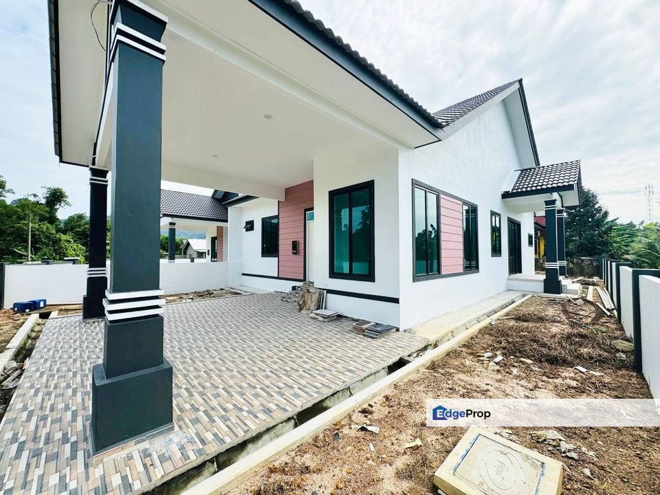 Semi D Kg Nyior, Paka, Dungun, Terengganu, Paka