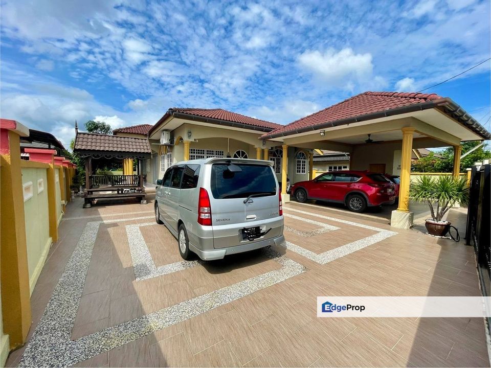 Banglo Kg Gong Pasir, Dungun Terengganu, Terengganu, Dungun