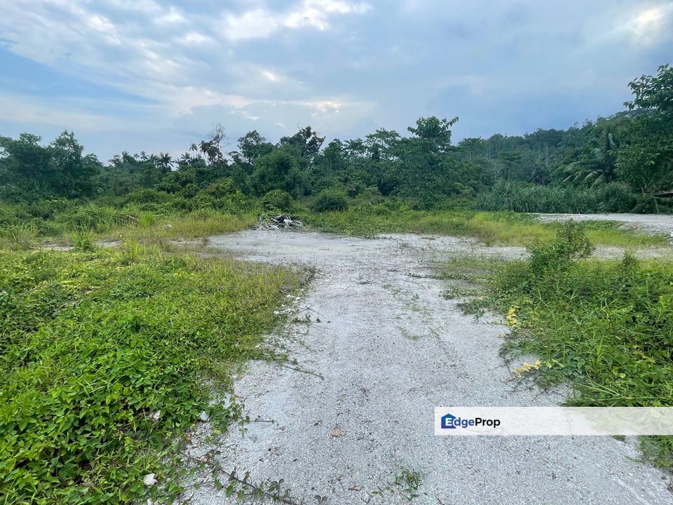 Siap tambun - Tanah lot banglo Kg Bemban, Dungun, Terengganu, Dungun