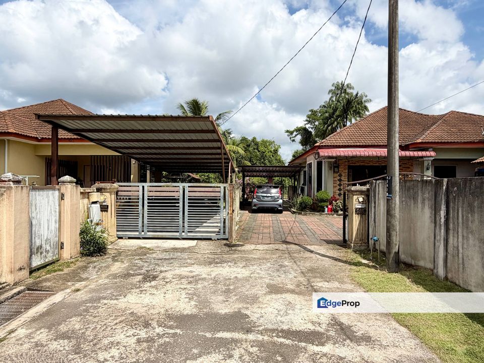 Banglo Kg Mak Chili, Kemaman, Terengganu, Kemaman