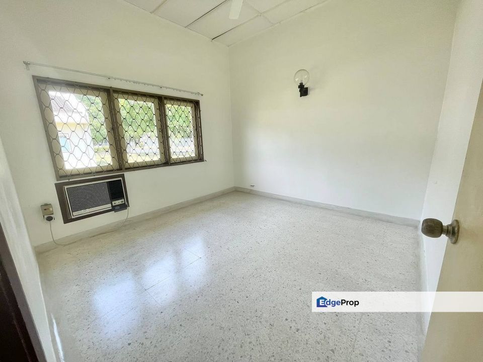 Semi D Perumahan Rantau Bukit Petronas, Kerteh, Terengganu, Kerteh