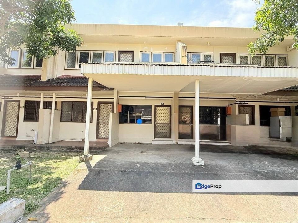 Teres 2 tingkat Perumahan Rantau Bukit Petronas, Terengganu, Kerteh