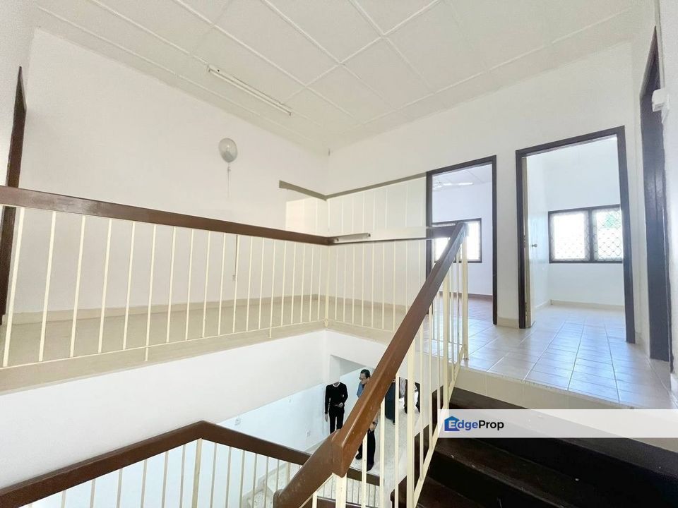 Teres 2 tingkat Perumahan Rantau Bukit Petronas, Terengganu, Kerteh