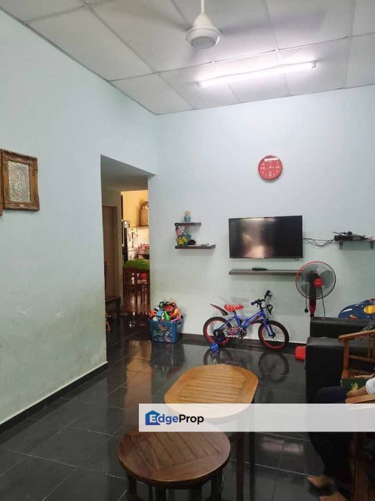 Teres Taman Banggol Permai, Kemaman, Terengganu, Kemaman